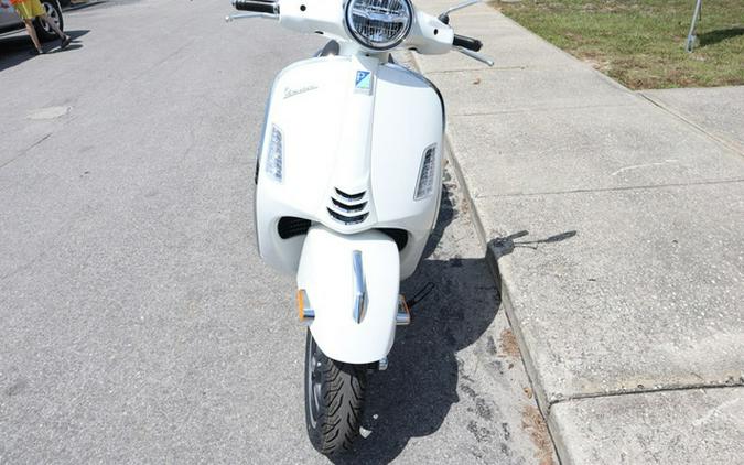 2024 Vespa GTS Super 300