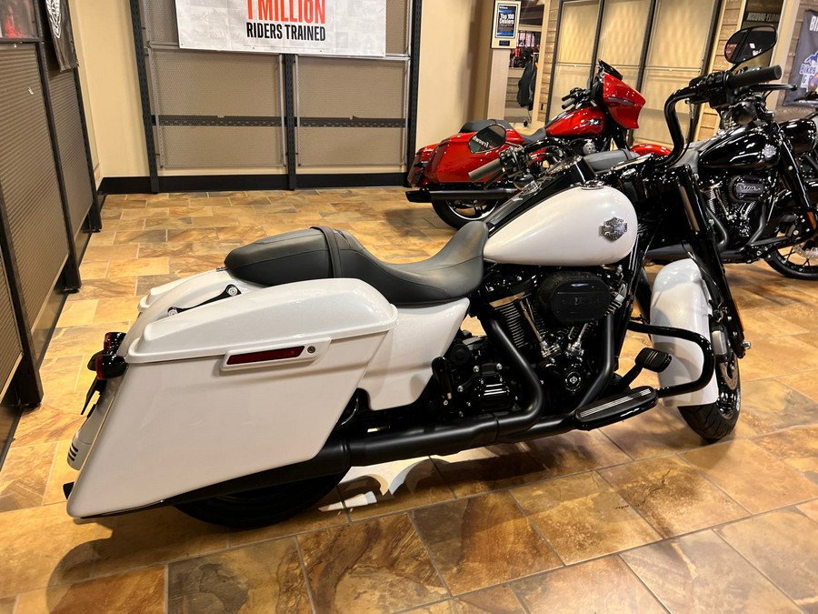 2024 Harley-Davidson Road King Special