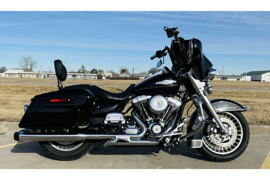 2013 Harley-Davidson® FLHR ROAD KING SHRINE