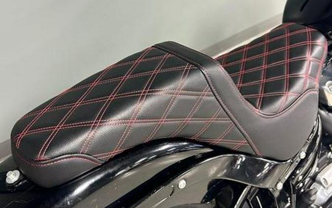 2022 Harley-Davidson® FXST - Softail® Standard