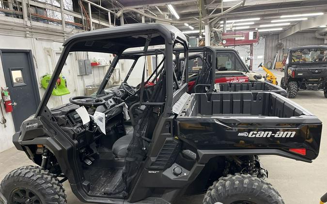 2026 Can-Am DEFENDER XT 65 HD11 - STEALTH BLACK