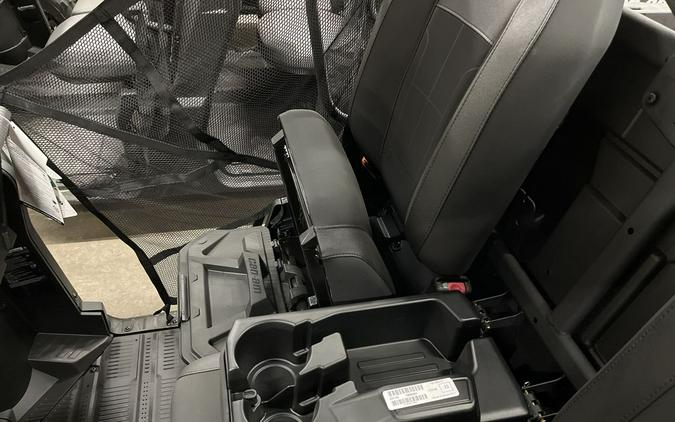 2026 Can-Am DEFENDER XT 65 HD11 - STEALTH BLACK