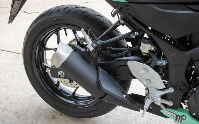 2026 YAMAHA YZFR3 ABS