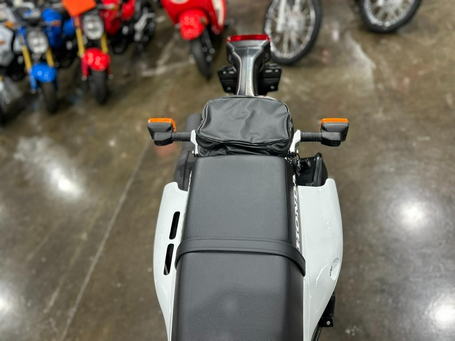 2025 Honda XR650L