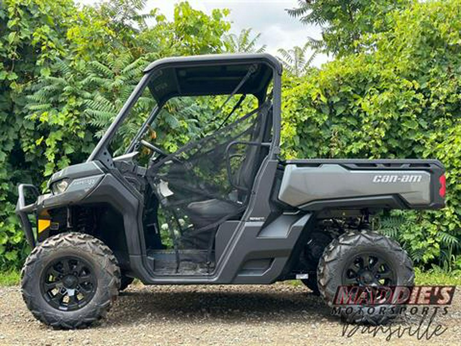 2024 Can-Am Defender XT HD9