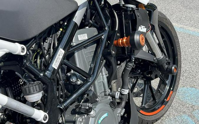 2022 KTM 390 Duke