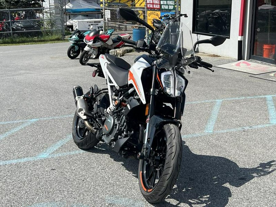 2022 KTM 390 Duke