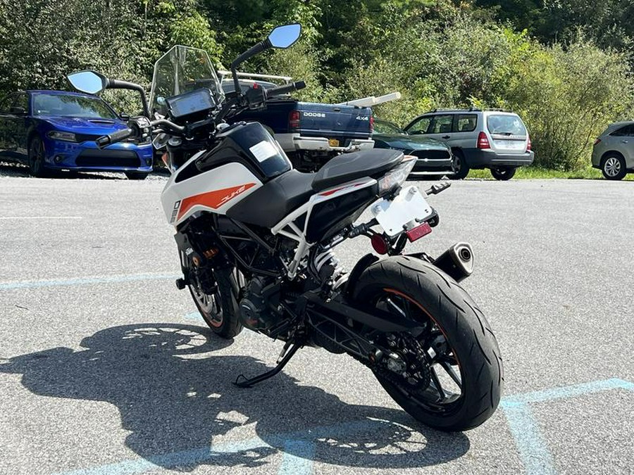 2022 KTM 390 Duke