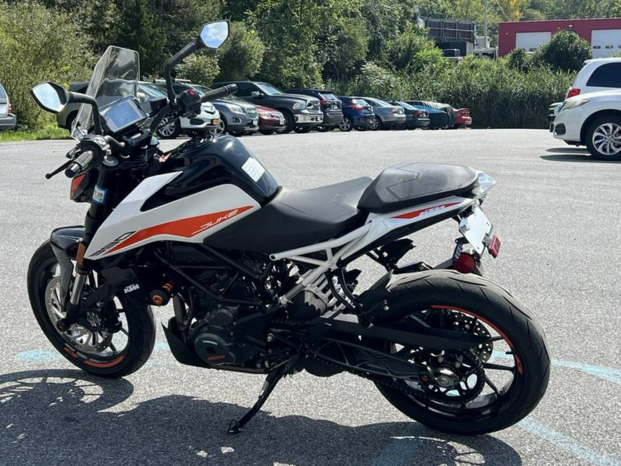 2022 KTM 390 Duke