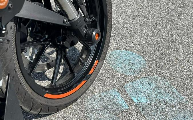 2022 KTM 390 Duke