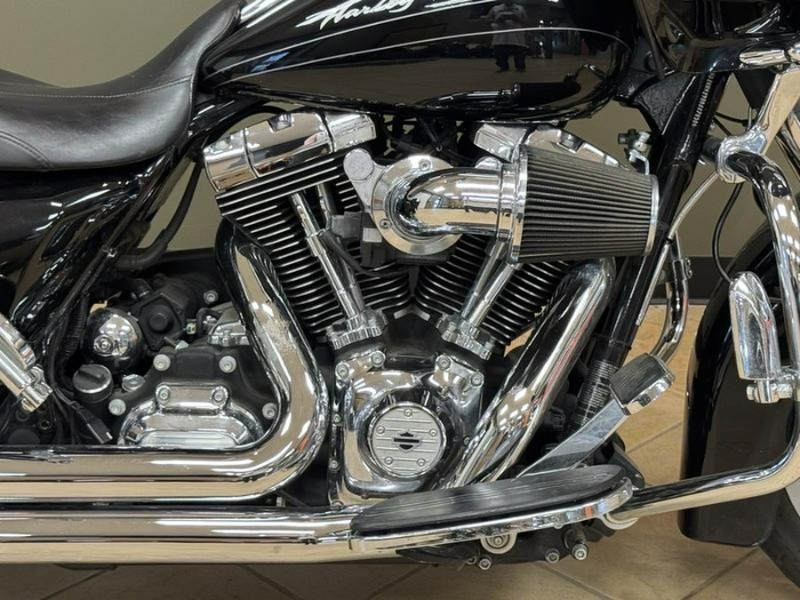 2013 Harley-Davidson® FLTRX - Road Glide® Custom