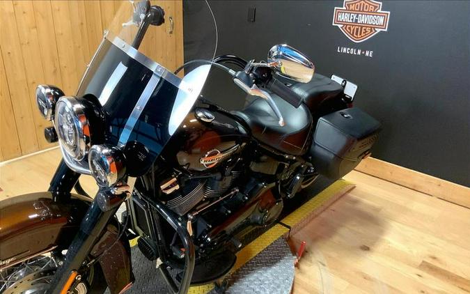 2019 Harley-Davidson® FLHC - Softail® Heritage Classic