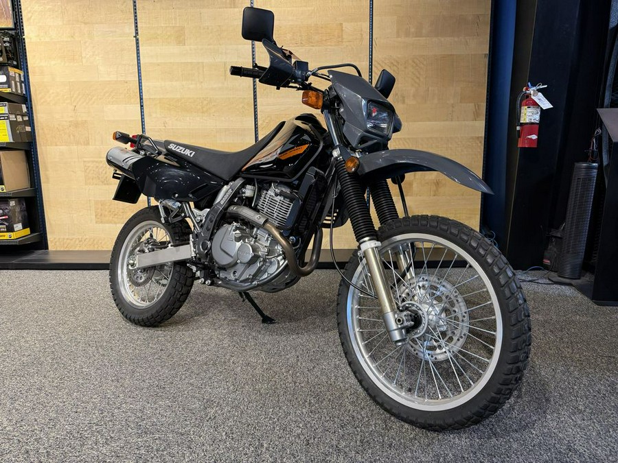 2025 Suzuki DR 650S