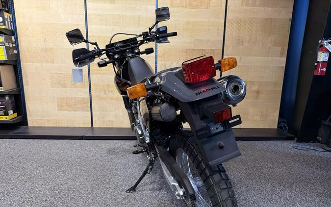 2025 Suzuki DR 650S