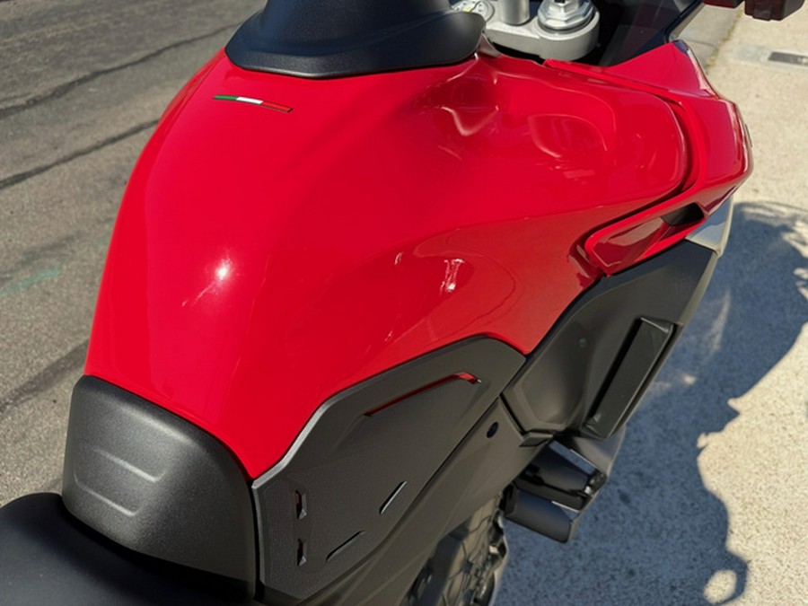2025 Ducati Multistrada V4 Rally
