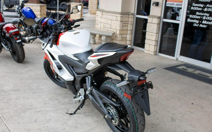 2026 YAMAHA YZFR3 ABS 70TH ANNIVERSARY EDITION