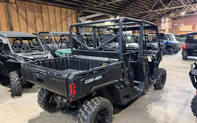 2025 Can-Am Defender MAX HD7