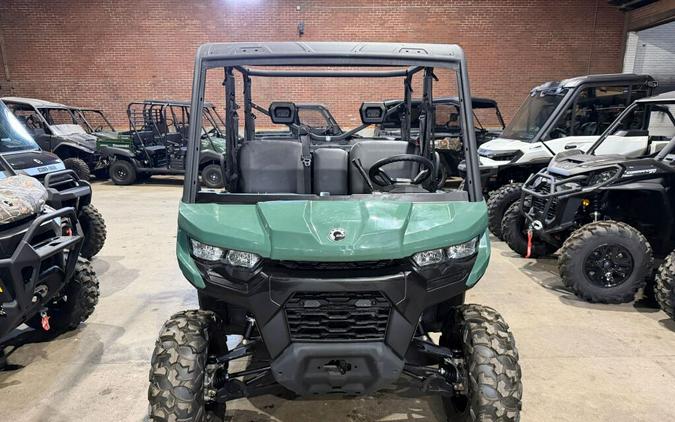 2025 Can-Am Defender MAX HD7