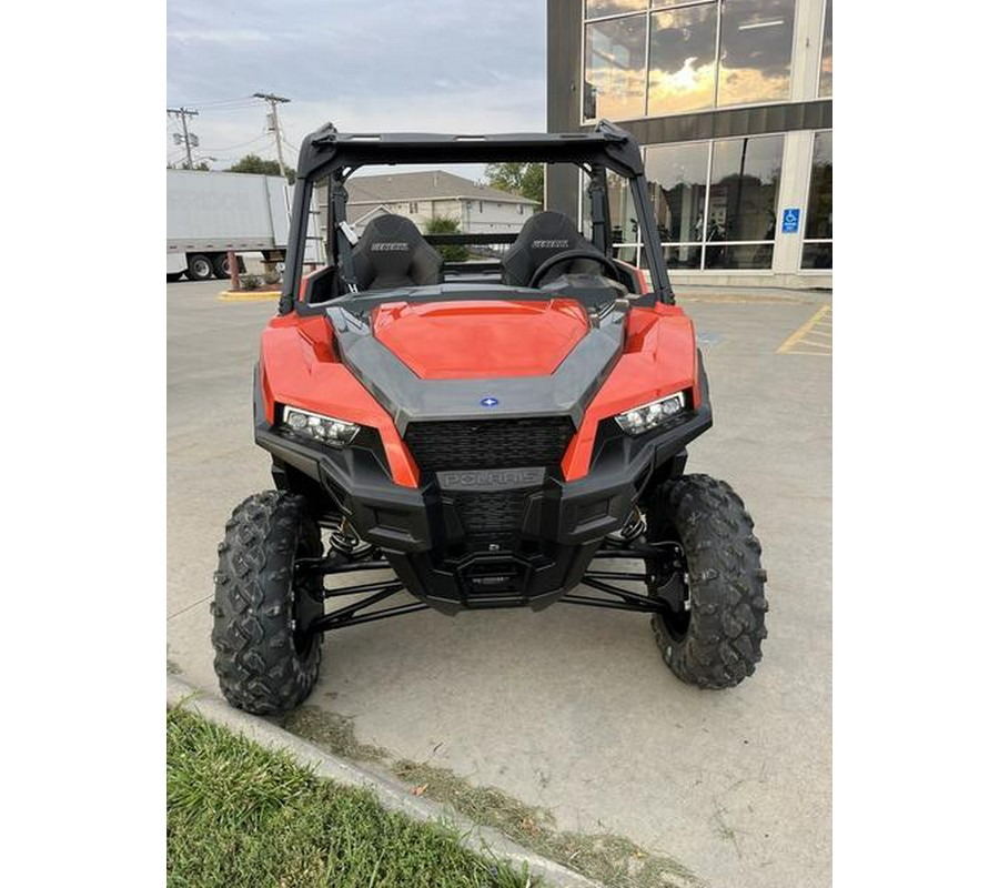 2024 Polaris® General 1000 Premium