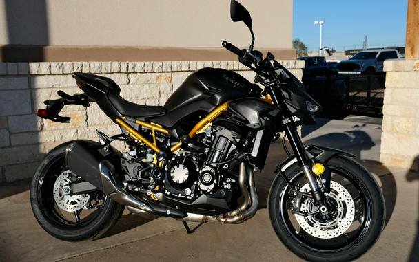 2026 KAWASAKI Z900 ABS