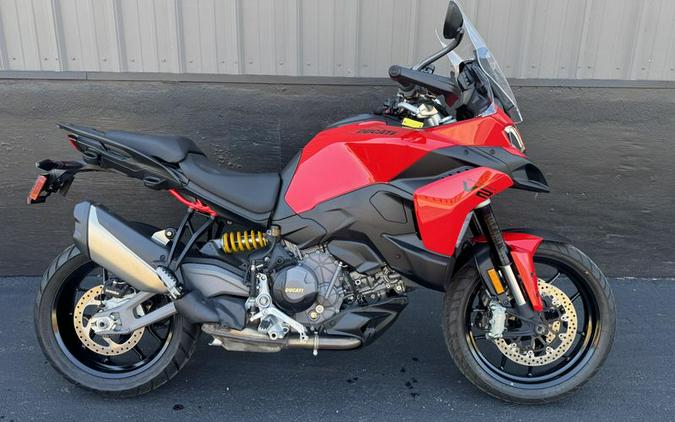 Used 2025 Ducati Multistrada V2