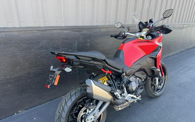 Used 2025 Ducati Multistrada V2