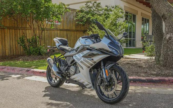2026 CFMOTO 300SS