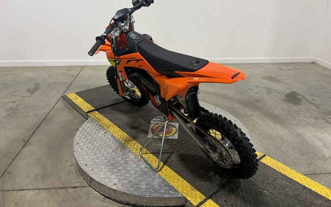 2027 KTM SX E 5