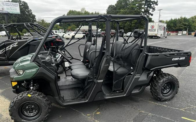 2023 Can-Am® Defender MAX HD7