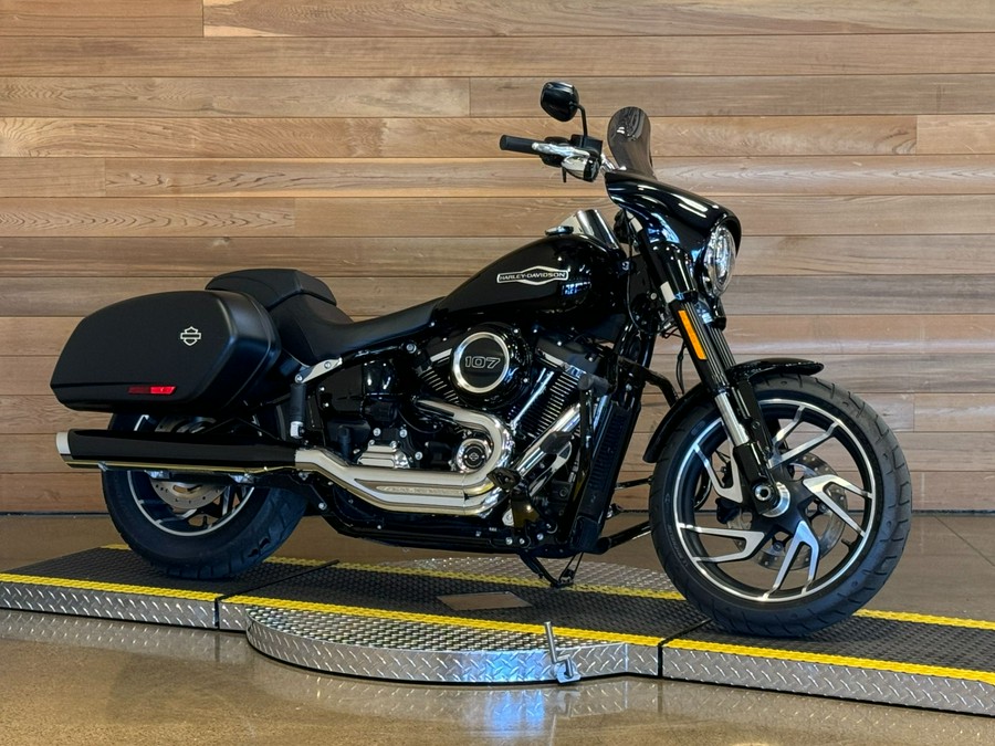 2018 Harley-Davidson Sport Glide®