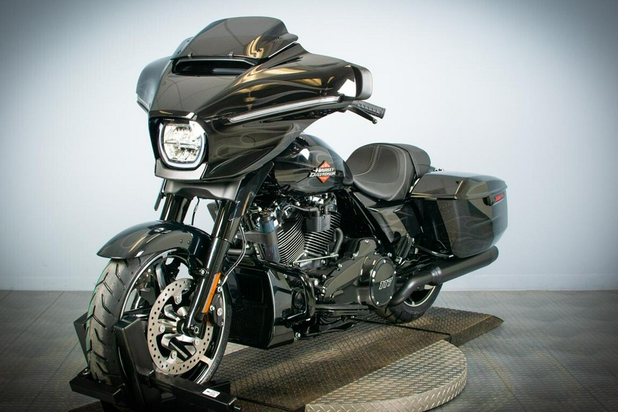 2025 Harley-Davidson Street Glide