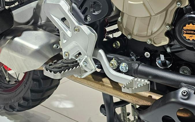 2025 MV Agusta ENDURO VELOCE