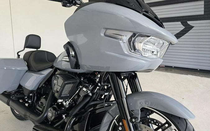 2026 Harley-Davidson® Road Glide® Dark Billiard Gray Black Trim