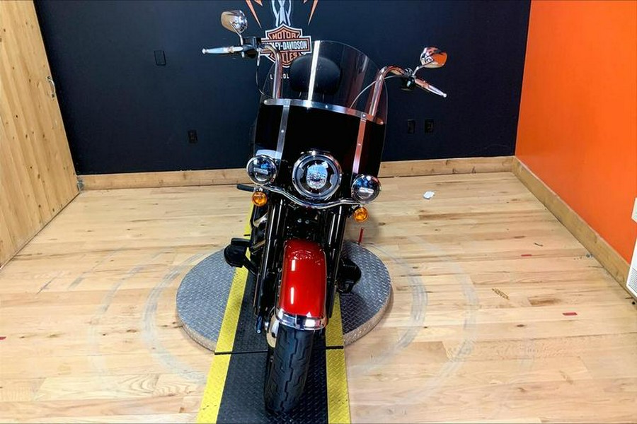 2019 Harley-Davidson® FLHCS - Heritage Classic 114