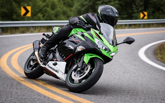 2022 KAWASAKI NINJA 400 KRT ABS - FAF8754