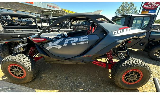 2026 MAVERICK R X RS W/ SMART SHOX - Can-Am