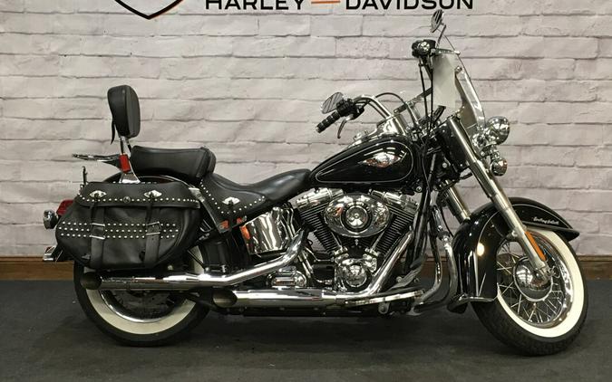 2015 Harley-Davidson Heritage Softail Classic Black FLSTC