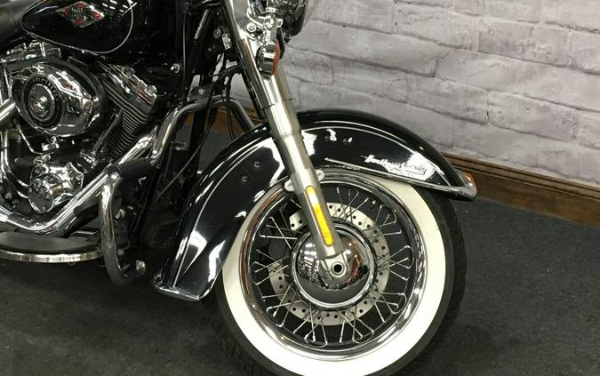 2015 Harley-Davidson Heritage Softail Classic Black FLSTC