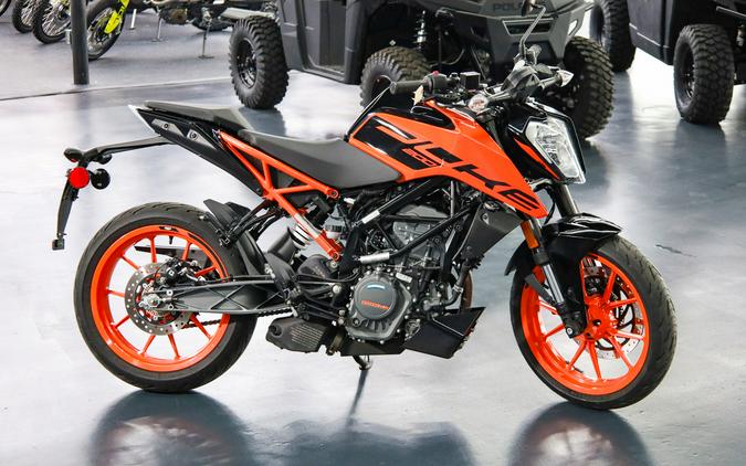 2021 KTM 200 Duke