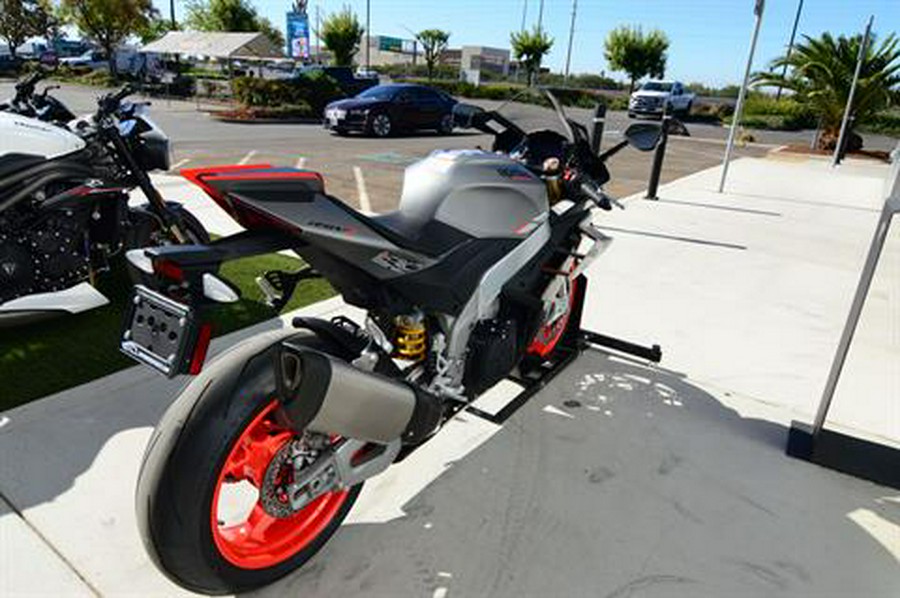 2024 Aprilia RSV4 1100