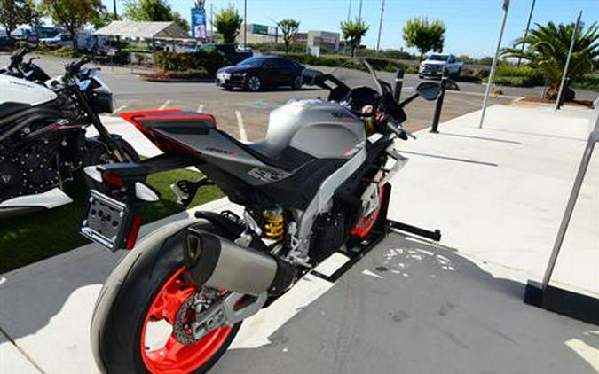 2024 Aprilia RSV4 1100