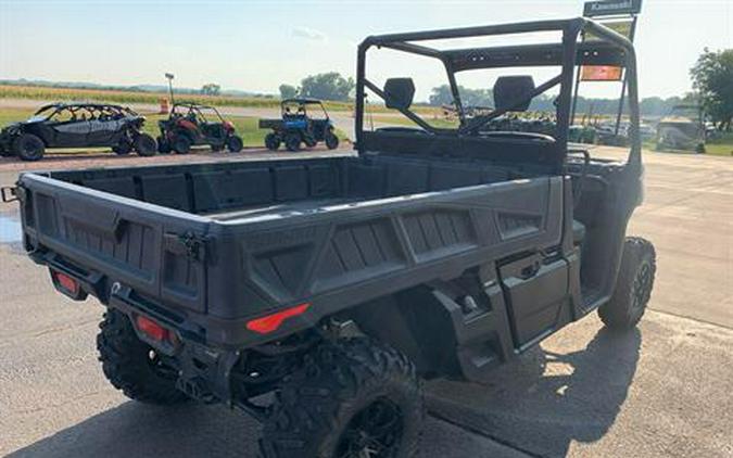 2022 Can-Am Defender Pro DPS HD10