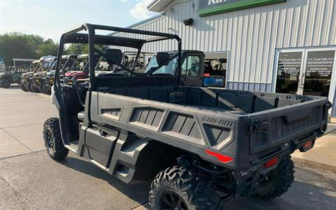 2022 Can-Am Defender Pro DPS HD10