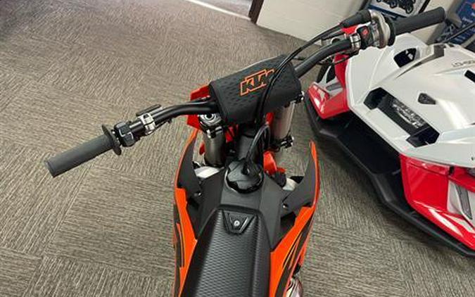 2025 KTM 300 SX