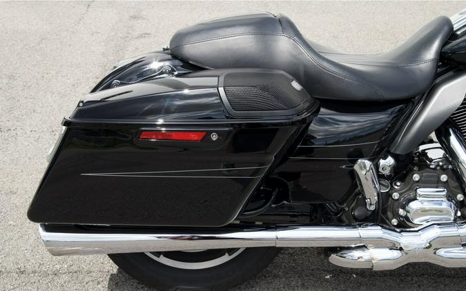2016 Harley-Davidson® FLTRXS Road Glide® Special