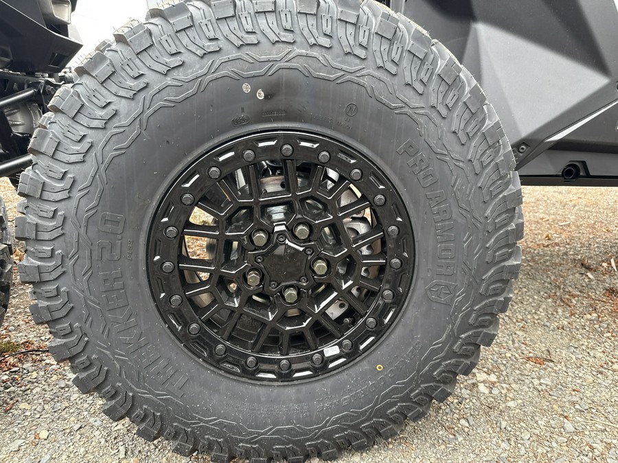 2026 Polaris RZR PRO R ULTIMATE GHOST WHITE METALLIC