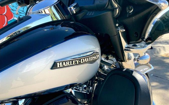 2019 Harley-Davidson® FLHTCUTG - Tri Glide® Ultra