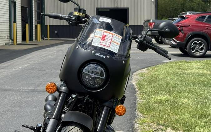 2025 Indian Motorcycle® Sport Chief Black Smoke