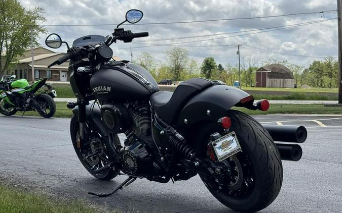 2025 Indian Motorcycle® Sport Chief Black Smoke