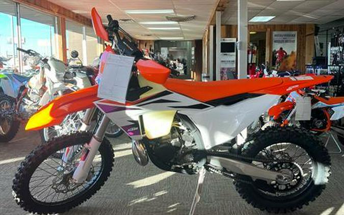 2024 KTM 300 XC